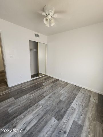 4266 N 68TH Drive, Phoenix, AZ 85033