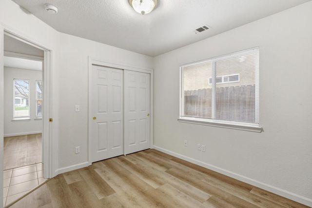 2559 E Kirsten Ct, Lodi, CA 95240