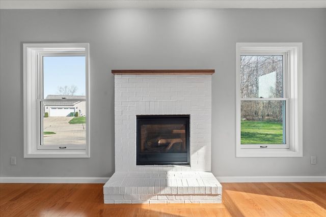 1808 Blue Bird Drive, Mahomet, IL 61853