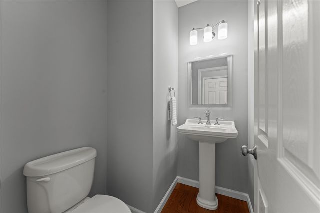 1808 Blue Bird Drive, Mahomet, IL 61853