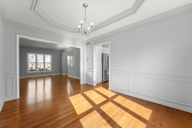 1808 Blue Bird Drive, Mahomet, IL 61853