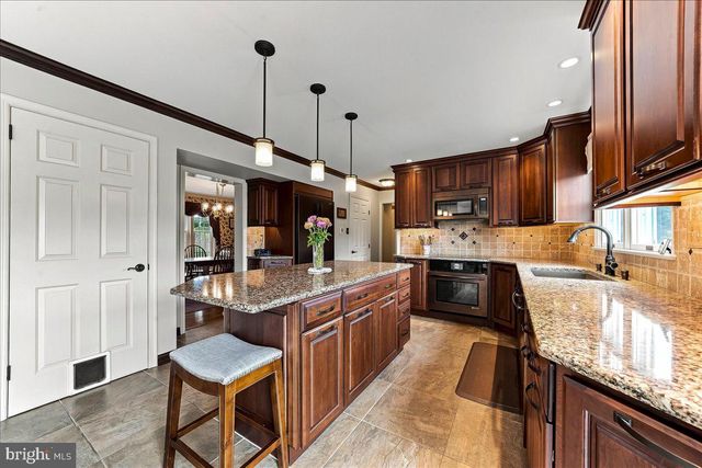 23 CASSELL RD, Souderton, PA 18964