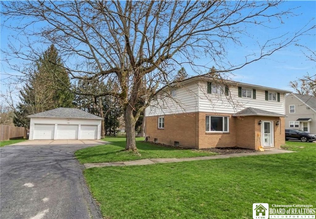 4269 Clinton Street, West Seneca, NY 14224