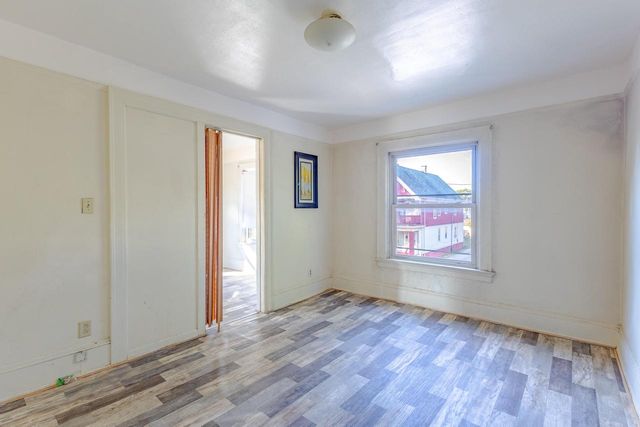 2564 N 19th STREET, Milwaukee, WI 53206