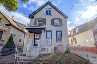 2564 N 19th STREET, Milwaukee, WI 53206