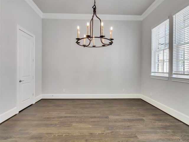 6014 Matthew Oaks Place, Houston, TX 77007