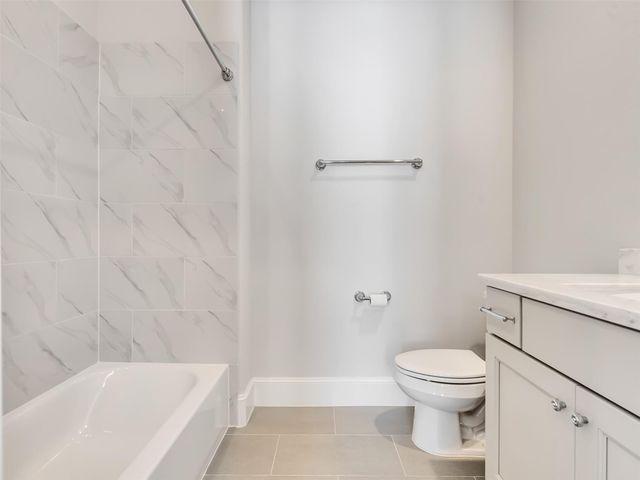 6014 Matthew Oaks Place, Houston, TX 77007