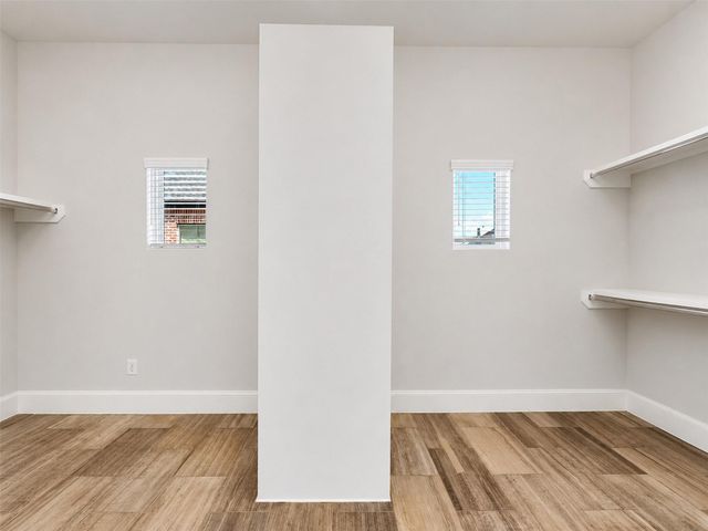 6014 Matthew Oaks Place, Houston, TX 77007