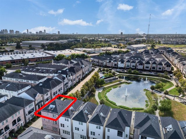 6014 Matthew Oaks Place, Houston, TX 77007