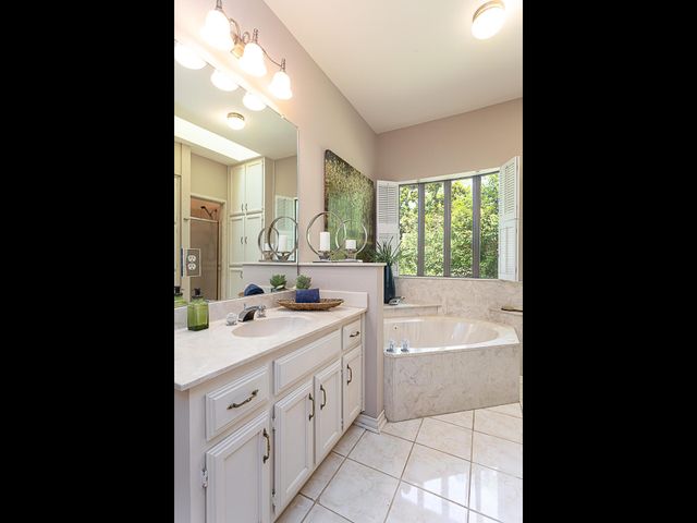 1400 Pearl CV, Round Rock, TX 78681