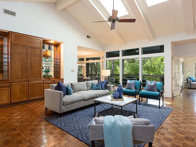 1400 Pearl CV, Round Rock, TX 78681