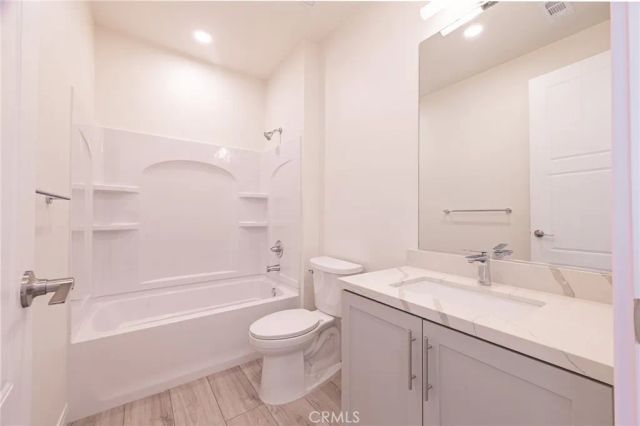 180 N New Ave 4, Monterey Park, CA 91755