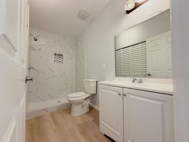 5289 Stacy Street Unit 5, West Palm Beach, FL 33417