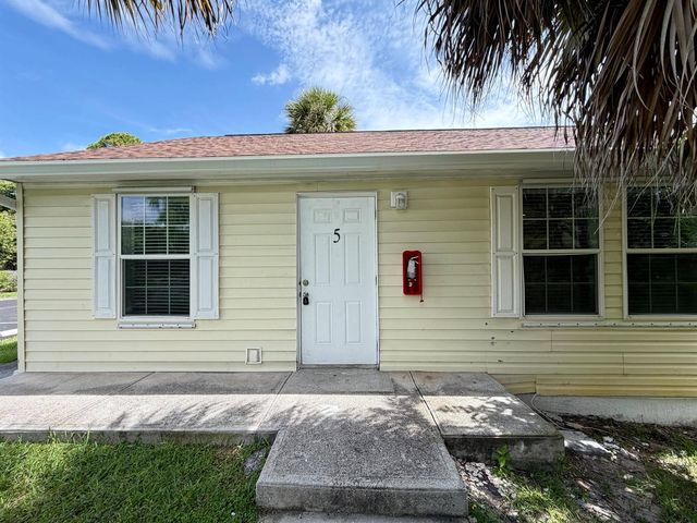 5289 Stacy Street Unit 5, West Palm Beach, FL 33417