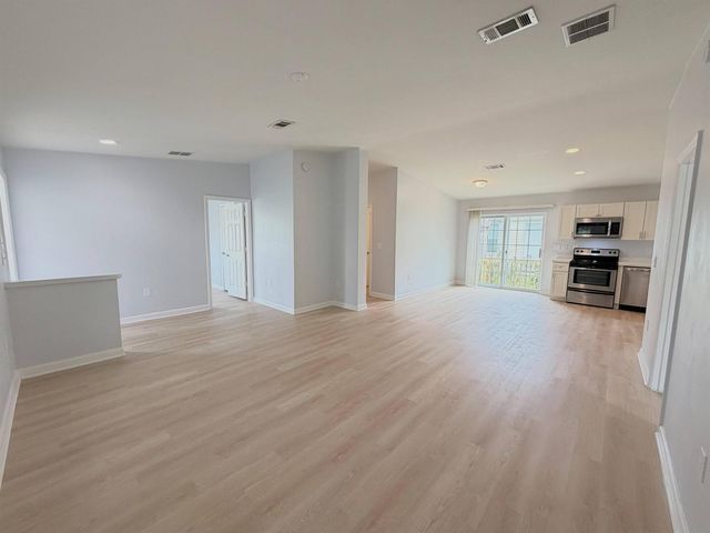 5289 Stacy Street Unit 5, West Palm Beach, FL 33417