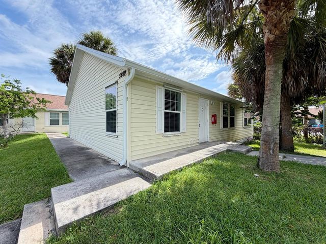 5289 Stacy Street Unit 5, West Palm Beach, FL 33417