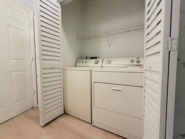5289 Stacy Street Unit 5, West Palm Beach, FL 33417