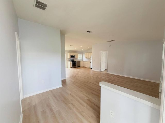 5289 Stacy Street Unit 5, West Palm Beach, FL 33417