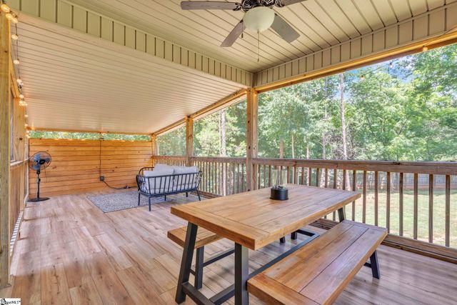 7 Beaver Run Drive, Travelers Rest, SC 29680