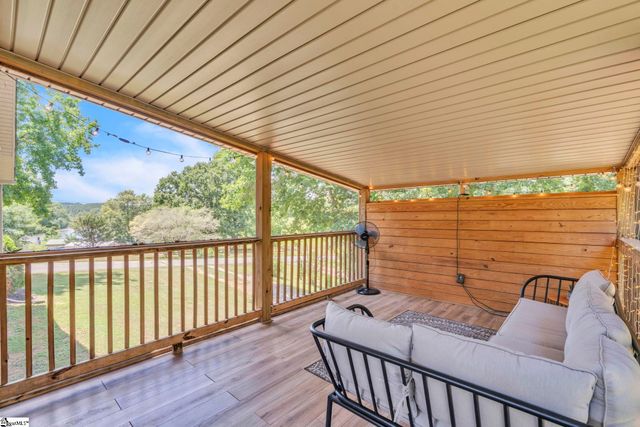7 Beaver Run Drive, Travelers Rest, SC 29680
