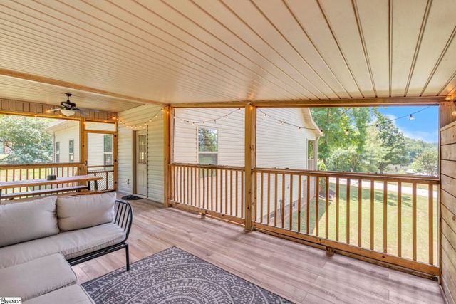 7 Beaver Run Drive, Travelers Rest, SC 29680