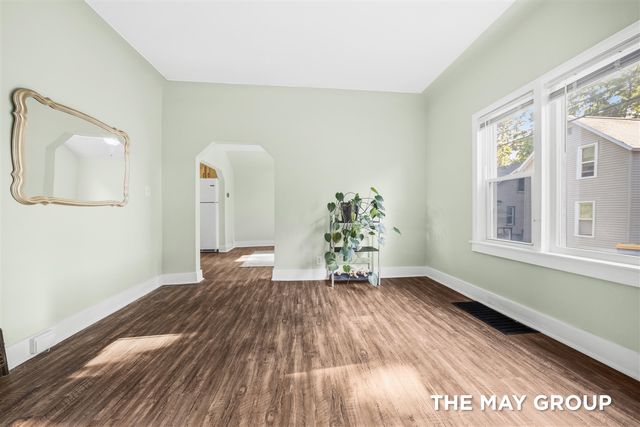 31 Mack Avenue, Grand Rapids, MI 49503