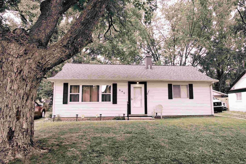 640 Brandford Court, New Haven, IN 46774