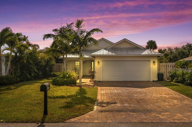 17735 CARVER Avenue, Jupiter, FL 33458
