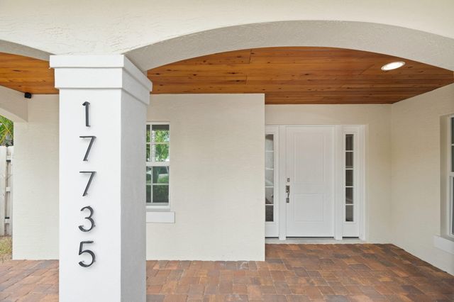 17735 CARVER Avenue, Jupiter, FL 33458