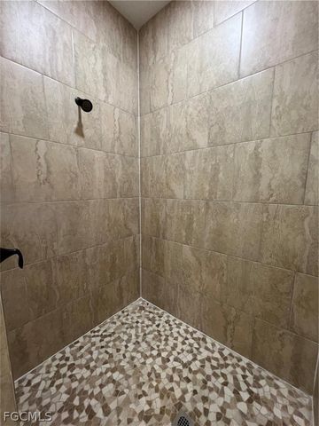 1088 Saturn CT, Labelle, FL 33935