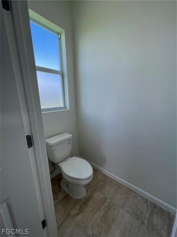 1088 Saturn CT, Labelle, FL 33935