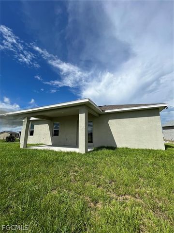 1088 Saturn CT, Labelle, FL 33935