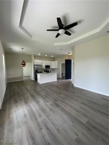 1088 Saturn CT, Labelle, FL 33935