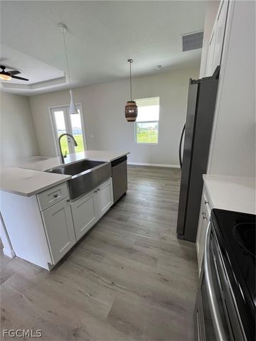 1088 Saturn CT, Labelle, FL 33935