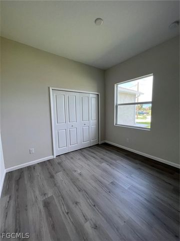 1088 Saturn CT, Labelle, FL 33935