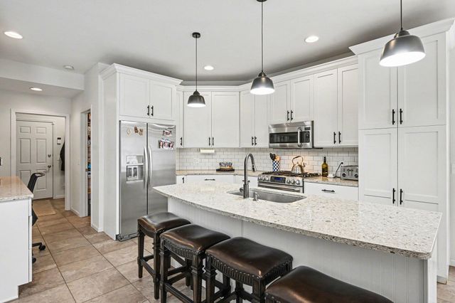 6390 Shugarbush Trail, Oshtemo Twp, MI 49009