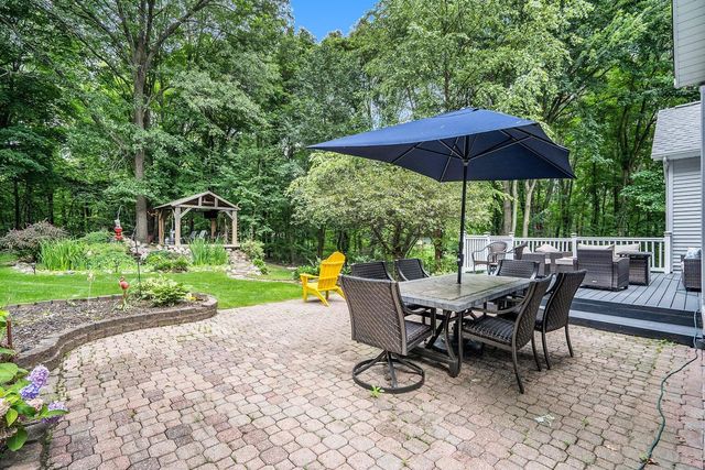 6390 Shugarbush Trail, Oshtemo Twp, MI 49009