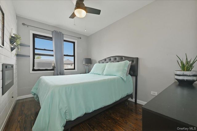 65 W Broadway 8B, Long Beach, NY 11561