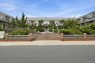 65 W Broadway 8B, Long Beach, NY 11561