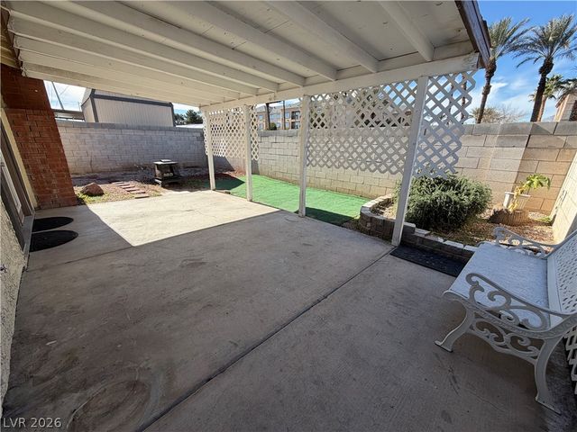 1912 Harvest Drive, Las Vegas, NV 89108