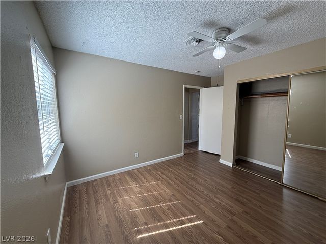 1912 Harvest Drive, Las Vegas, NV 89108