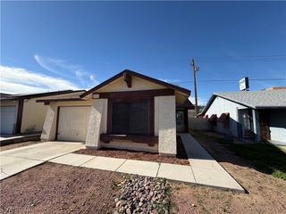 1912 Harvest Drive, Las Vegas, NV 89108