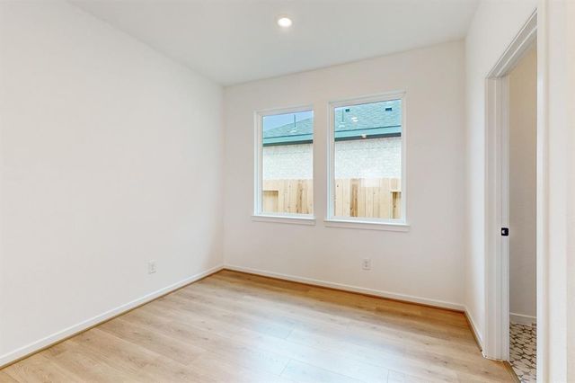 21815 Sunshine Cove Lane, Cypress, TX 77433