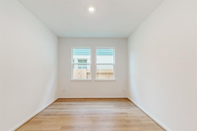 21815 Sunshine Cove Lane, Cypress, TX 77433