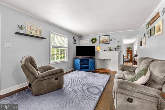 1601 BUTTER RD, Lancaster, PA 17601