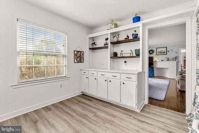 1601 BUTTER RD, Lancaster, PA 17601