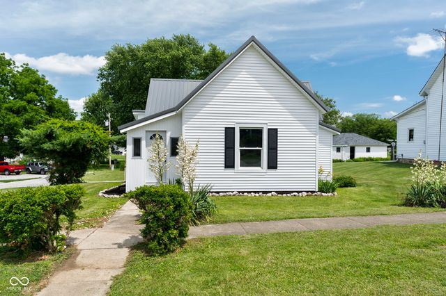 305 S Madison Street, Darlington, IN 47940