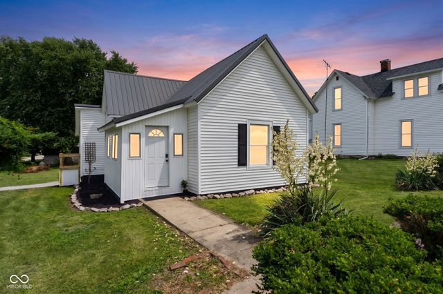 305 S Madison Street, Darlington, IN 47940