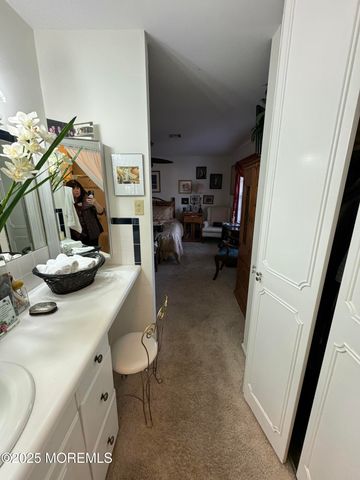 5B Buckingham Drive, Lakewood, NJ 08701