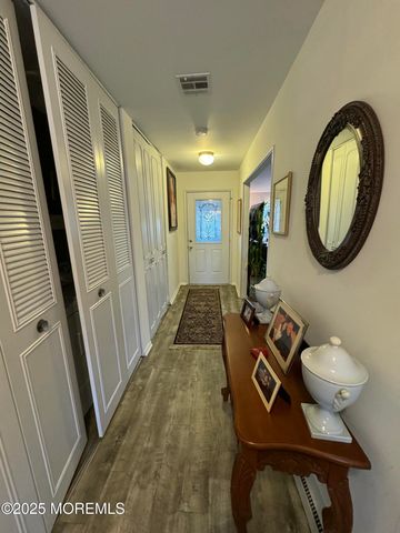 5B Buckingham Drive, Lakewood, NJ 08701